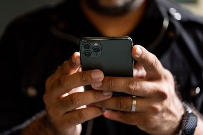 So sánh chi tiết Google Pixel 6 và iPhone 11 Pro Max máy ảnh cũ