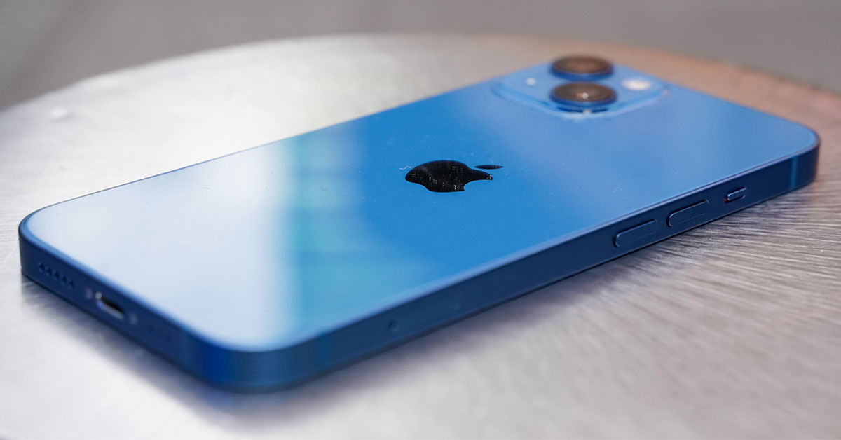 Top phụ kiện tốt nhất dành cho iPhone 13 series mới