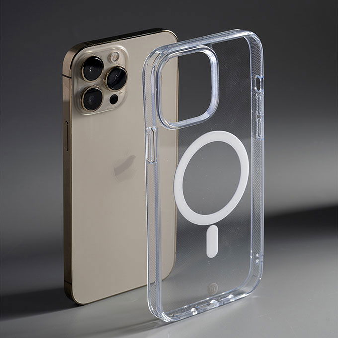 Top phụ kiện cần thiết dành cho người dùng iPhone 13 series: ốp lưng