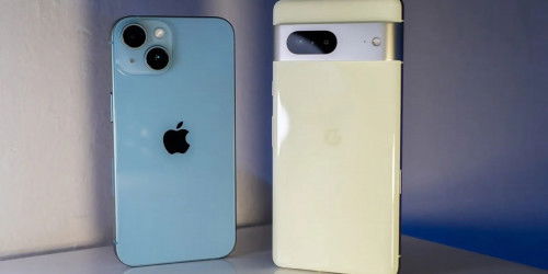 Google Pixel 7a và iPhone 13: Lựa chọn Android giá rẻ hay iOS cao cấp?