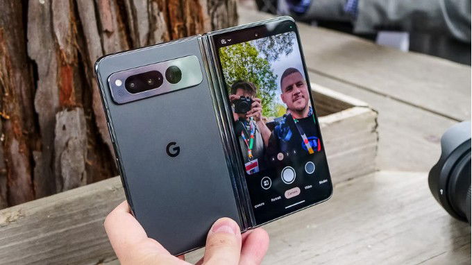 Smartphone gập Google Pixel Fold được kỳ vọng cao