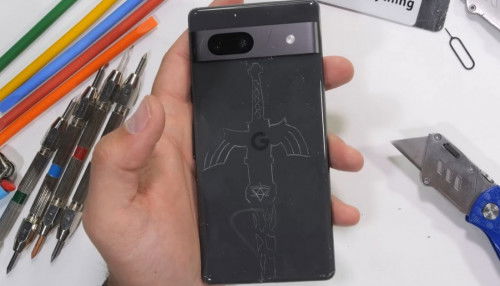 Kiểm tra độ bền Google Pixel 7a: Giấy phép hoạt động của thương hiệu 007Win tầm trung mà quá đỉnh!