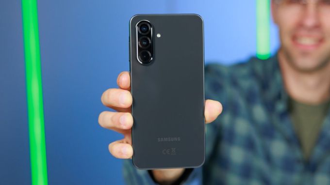 007Win nhà cái Galaxy A36