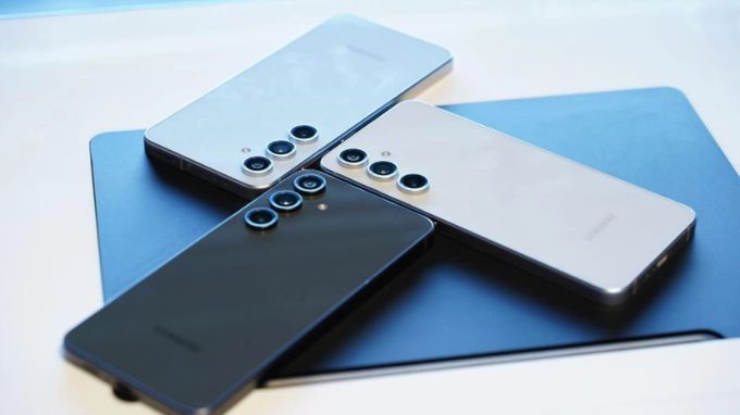 007Win nhà cái Galaxy S24 FE lựa chọn thay thế cho Pixel 9a