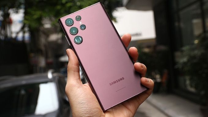 007Win nhà cái S22 Ultra bản màu đỏ rượu vang
