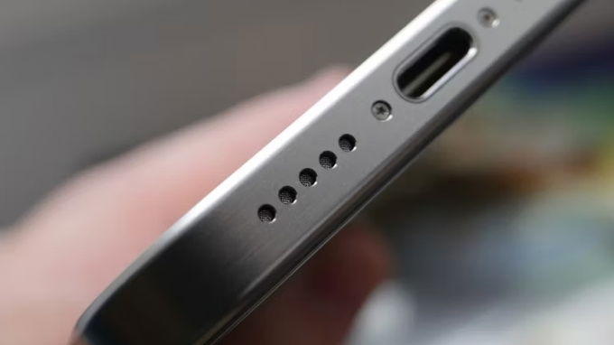 Cách phòng tránh loa iPhone 15 bị rè