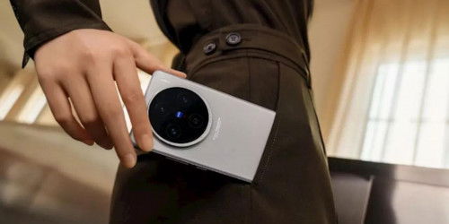 Ảnh trên tay chính thức của Vivo X100s lộ diện trước thềm ra mắt