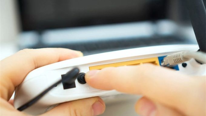 Reset lại modem mạng