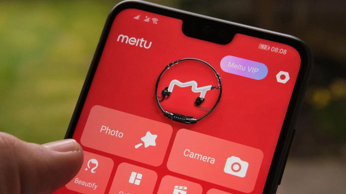 Meitu xóa chữ trên ảnh