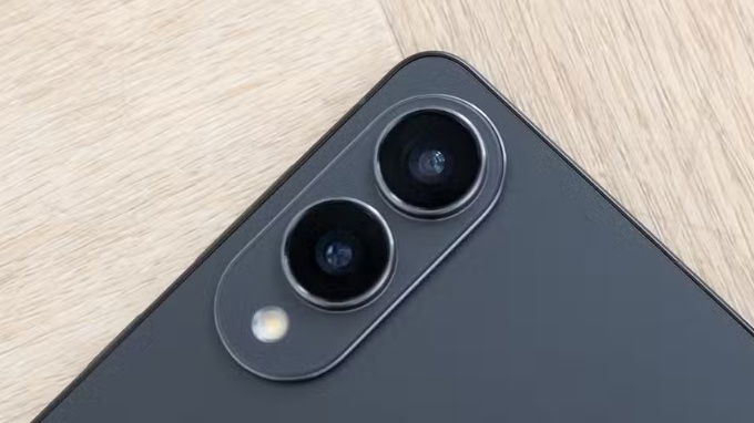Camera góc siêu rộng