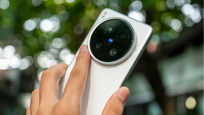 Vivo X200 Ultra