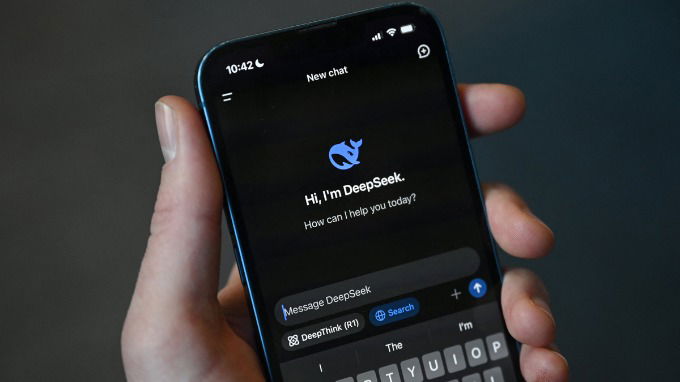Vậy có nên sử dụng DeepSeek không?