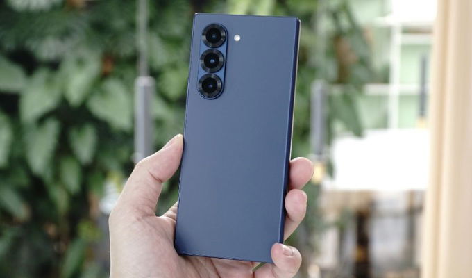 Galaxy Z Fold 6