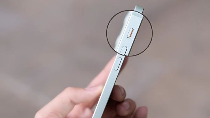 Gạt thanh âm lượng tắt tiếng chụp ảnh trên iPhone