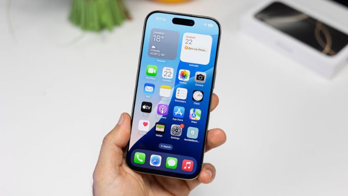 iOS 18.4 beta 4 vá nhiều lỗ hỏng quan trọng