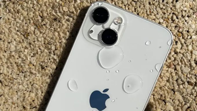 iPhone cũ có còn chống nước không