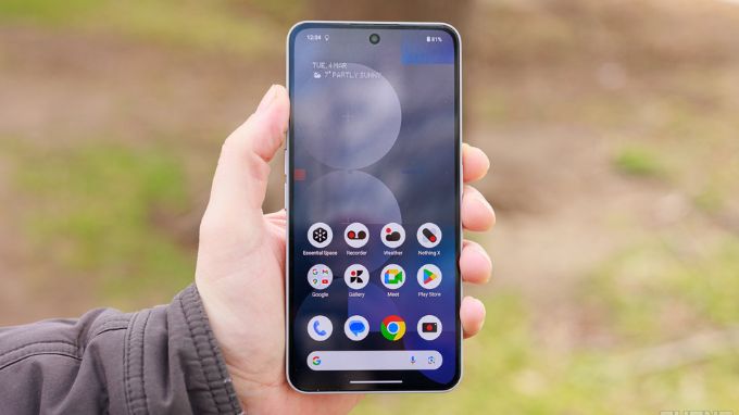 Màn hình hiển thị của Nothing Phone (3a) Pro