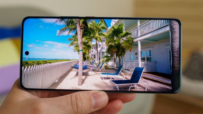 Màn hình hiển thị của Realme GT 7