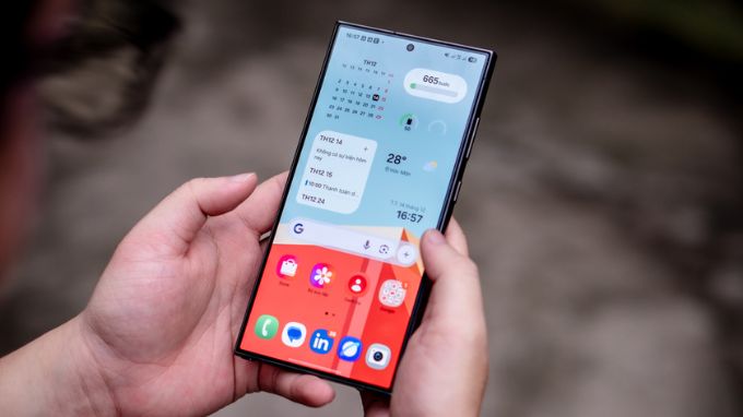 Đánh giá One UI 7 trên Galaxy S25 Ultra đáng để trải nghiệm