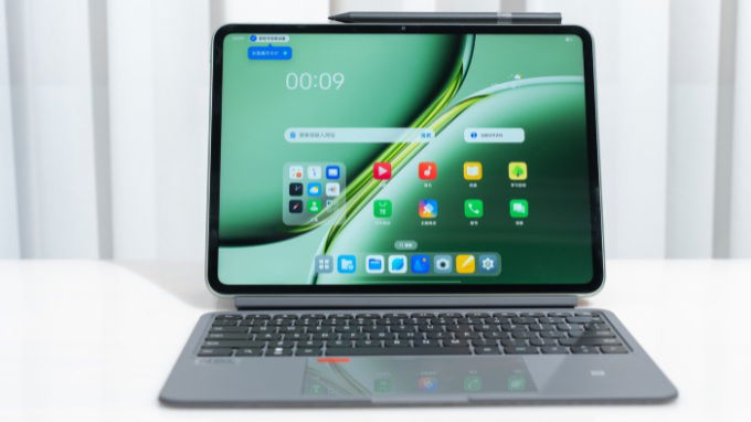 So với người tiền nhiệm OnePlus Pad Pro, Pad 2 Pro mang đến nhiều cải tiến đáng giá