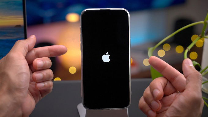 Khởi động lại iPhone định kỳ