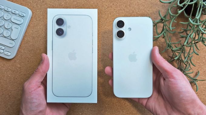 So sánh ngoại hình và độ bền của iPhone 16 cũ và mới