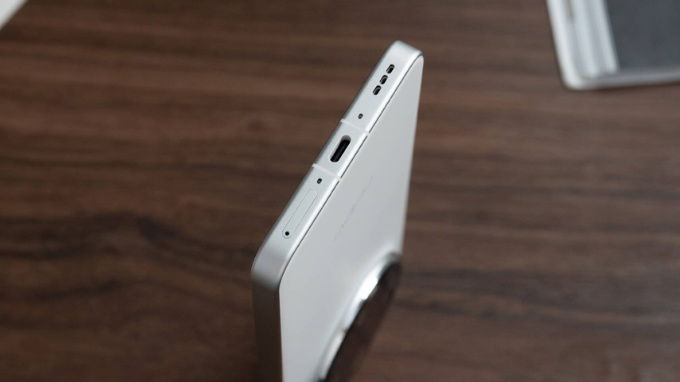 Thời lượng pin và sạc