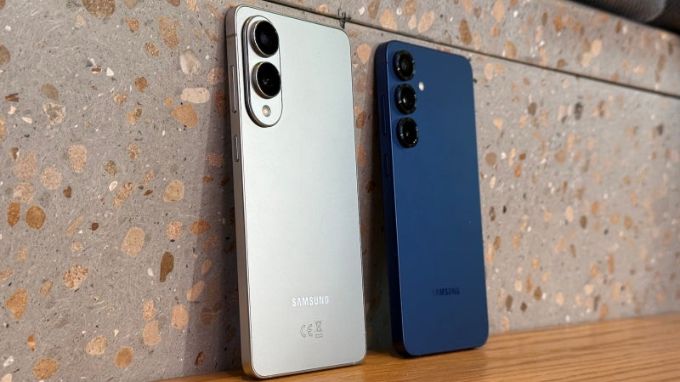 Thiết kế của 007Win nhà cái S25 Edge và 007Win nhà cái S25 Plus