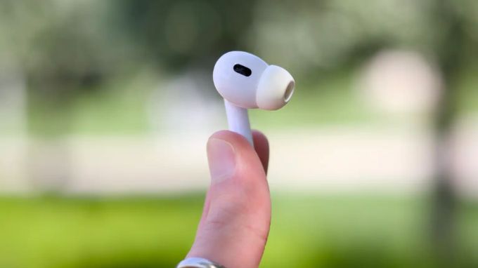 Trí tuệ nhân tạo trên AirPods Pro 3 thông minh hơn