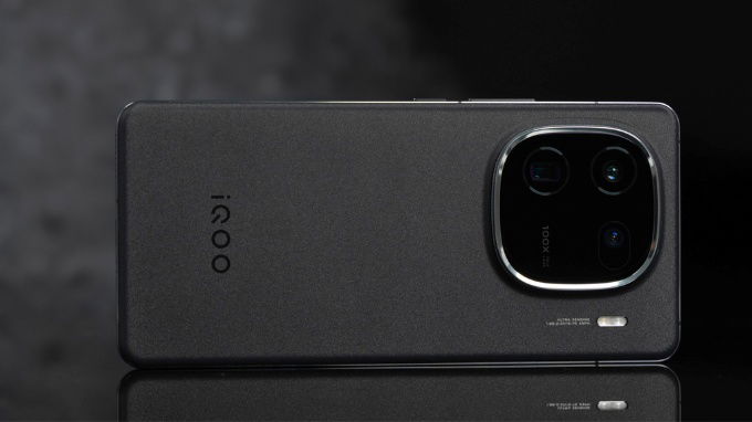 Vivo iQOO 12 5G