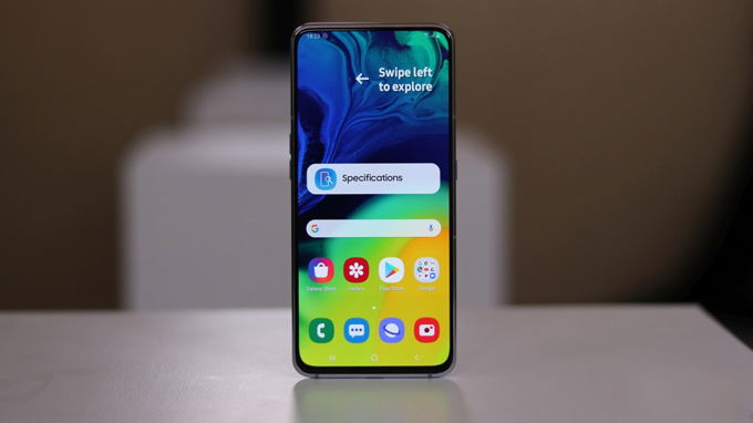 Galaxy A80 trang bị màn hình tràn viền không khiếm khuyết