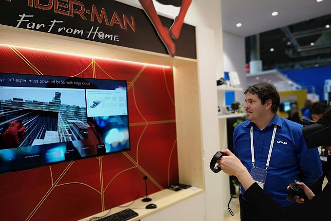 Chơi các trò chơi VR cực đã với mạng 5G