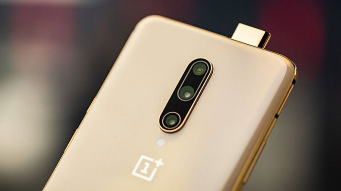 OnePlus 7 Pro có thêm màu vàng hạnh nhân