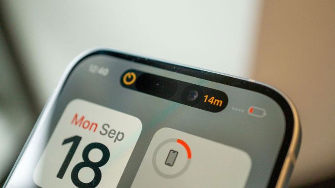 Vết cắt Dynamic Island trên iPhone 15
