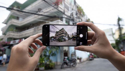 Đánh giá khả năng quay video iPhone 14 Pro Max: Không thua kém gì máy quay chuyên dụng!