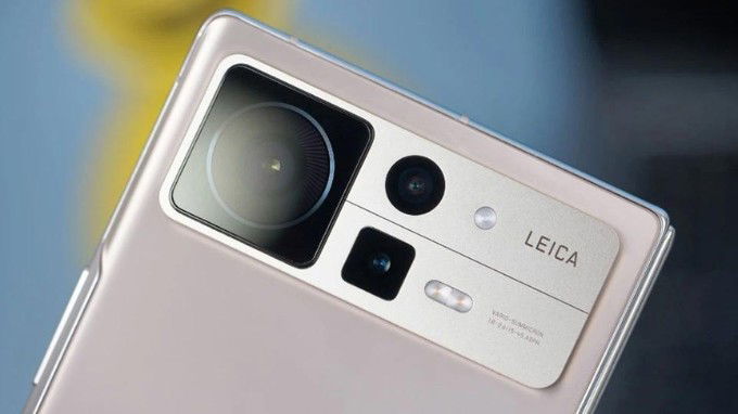 Xiaomi MIX Fold 3 sở hữu ống kính tiềm vọng