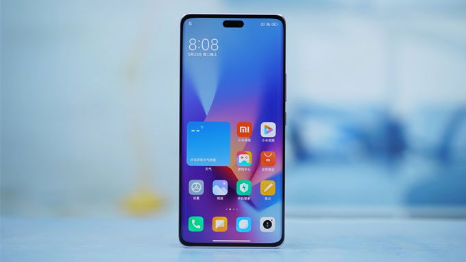 Xiaomi Civi 3 được trang bị tấm nền AMOLED