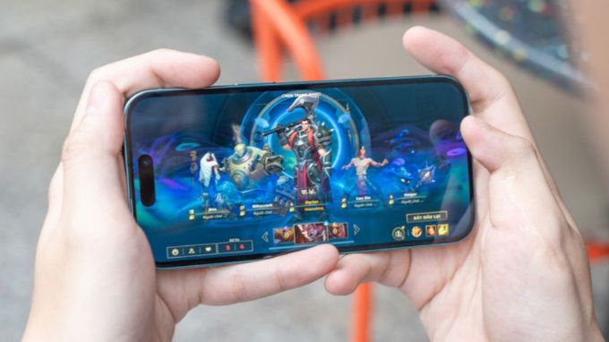 Hiệu năng vượt trội với chip A18 Bionic