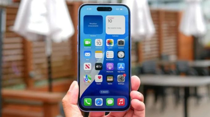 Màn hình Super Retina XDR OLED cho trải nghiệm hiển thị hoàn hảo