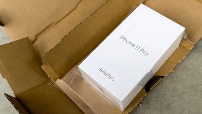 Có nên mua iPhone tân trang hay không?