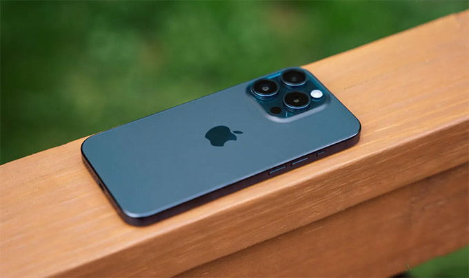iPhone 15 Pro