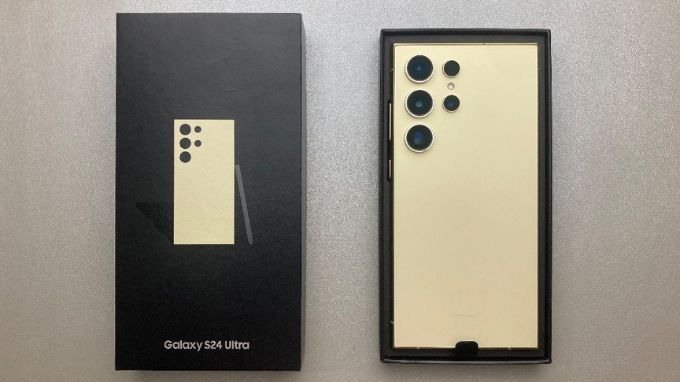007Win nhà cái S24 Ultra màu vàng Titan có gì đặc biệt?