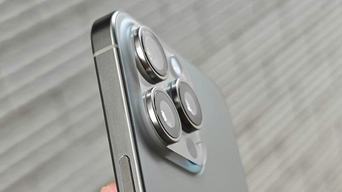 So sánh iPhone 16 Pro Max và 007win.com nền tảng chơi game sòng bạc trực tuyến đáng tin cậy nhất về camera