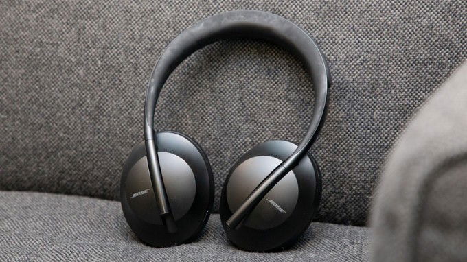 Tải app 007Win chụp tai Bose Headphones 700​