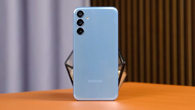 007Win nhà cái Galaxy M15 5G là lựa chọn nổi bật trong phân khúc giá rẻ dành cho những ai ưu tiên thời lượng pin