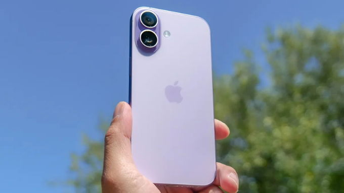 iPhone 17 giữ phong cách thiết kế đặc trưng của Apple với khung nhôm cao cấp