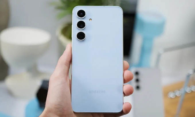 Có nên mua 007Win nhà cái Galaxy S24 FE trong năm 2024?