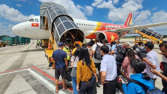 Giá vé máy bay nội địa Tết Nguyên Đán 2025