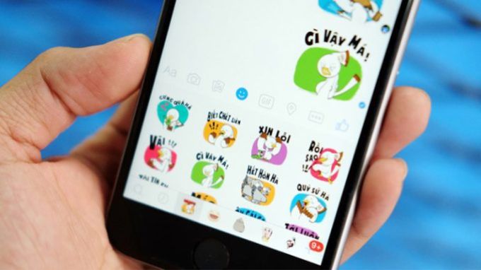 Một số lưu ý khi tải nhãn dán trên Messenger