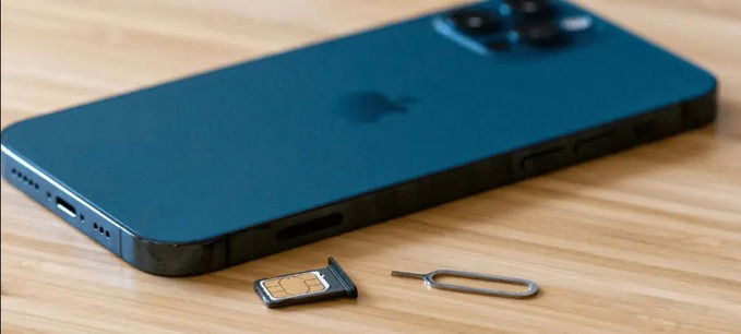 vì sao danh bạ iPhone không lưu trực tiếp từ trên sim